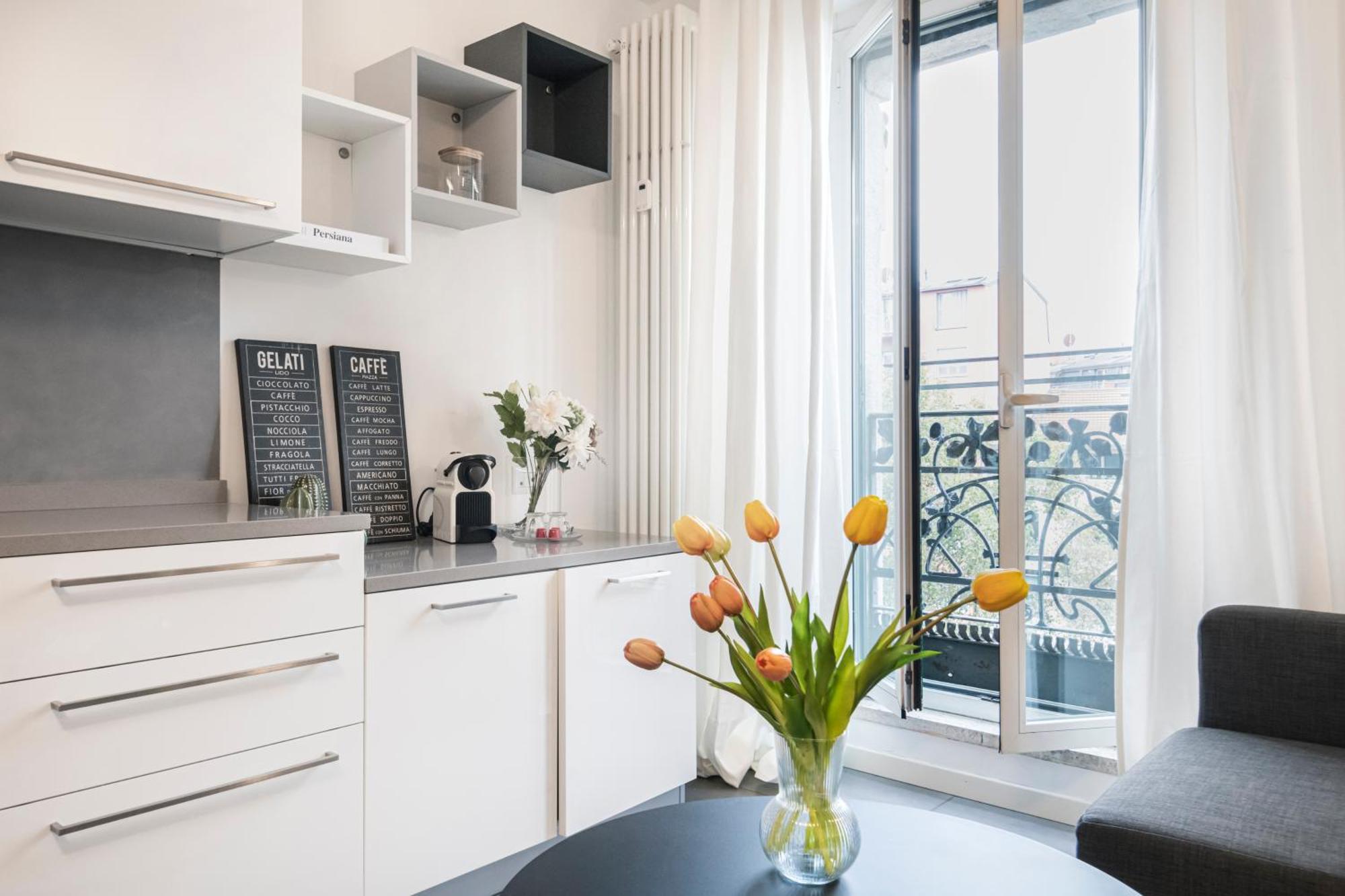 Beautiful Flat Fully Furnished In P.Ta Romana มิลาน ภายนอก รูปภาพ